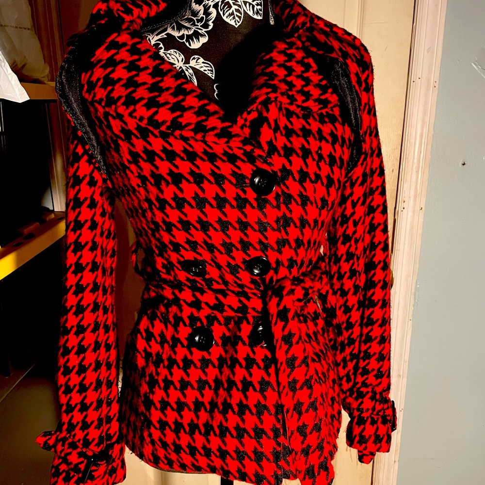 red and black houndstooth jacket